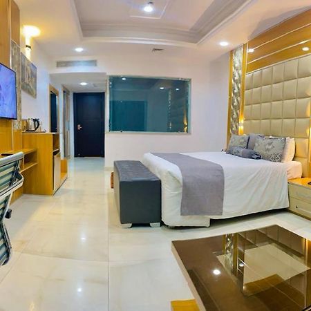 Caesar'S Luxury Hotel 레키 외부 사진
