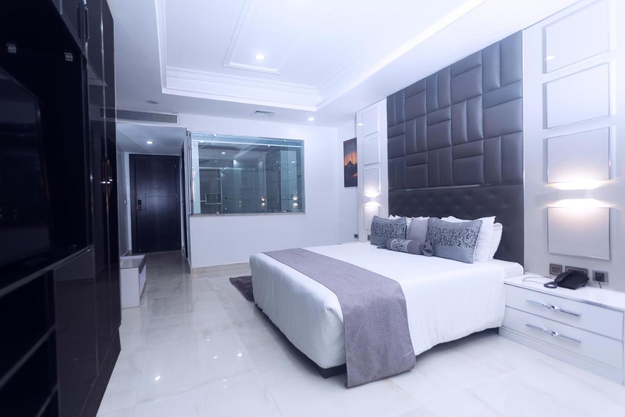 Caesar'S Luxury Hotel 레키 외부 사진