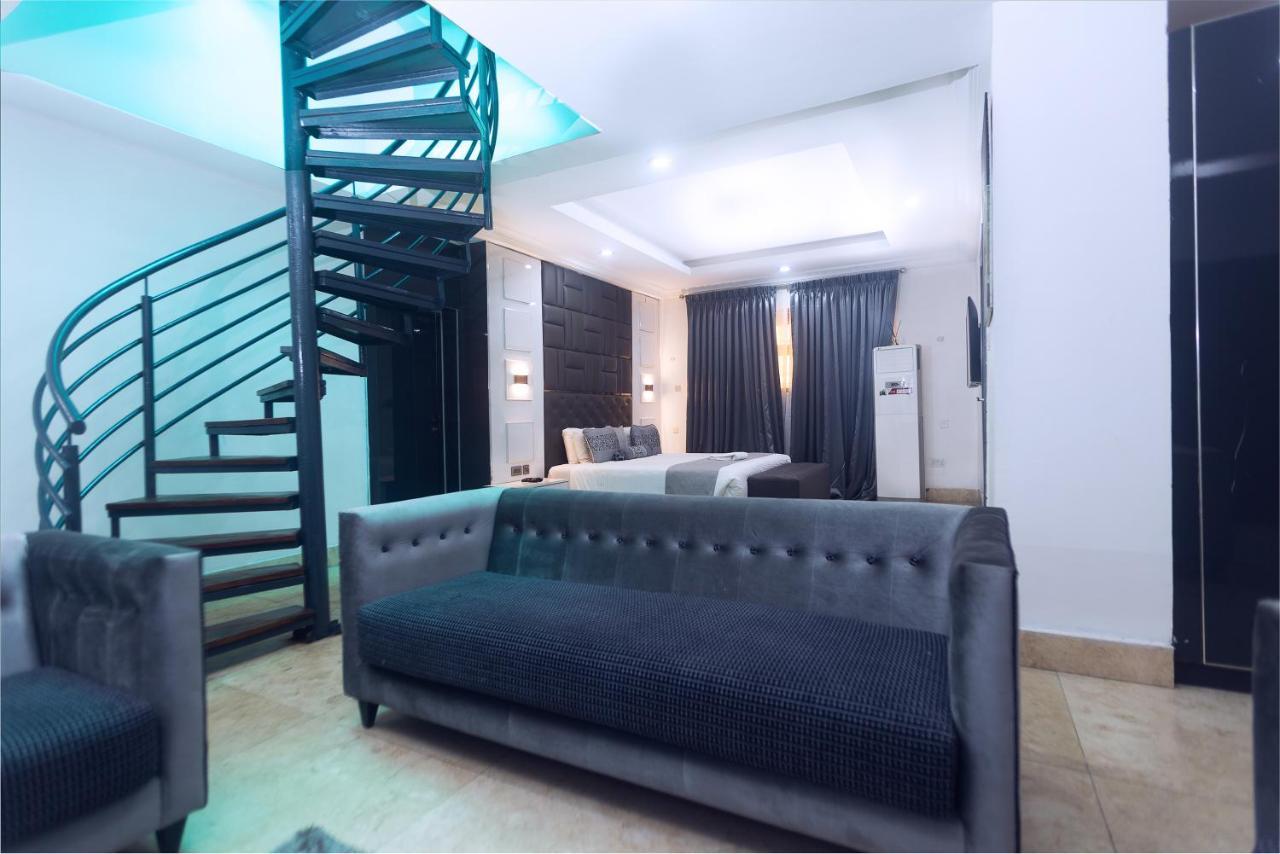 Caesar'S Luxury Hotel 레키 외부 사진