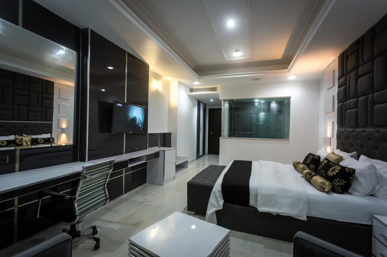 Caesar'S Luxury Hotel 레키 외부 사진